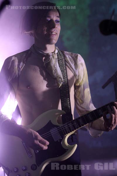 OF MONTREAL - 2015-04-27 - PARIS - Cafe de la Danse - 